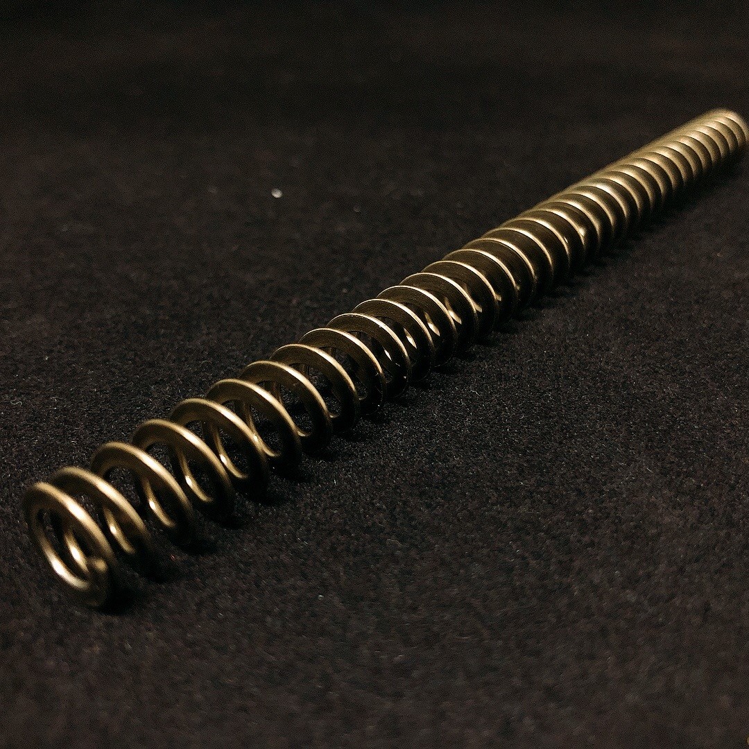 扁線彈簧<br>Flat Wire Spring